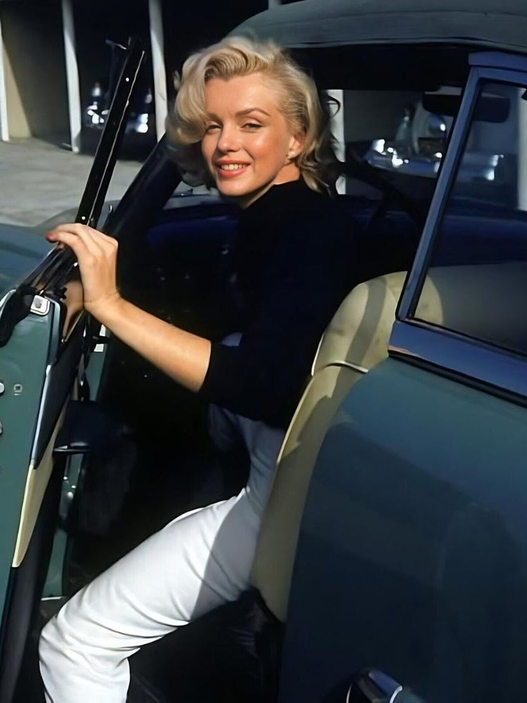 Marilyn Monroe 8.5 x 11 Candid Photograph Art Print Photo Collectibles:Photographic Images:Photographs Style Your Walls